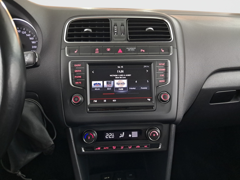 Volkswagen Polo, 2015