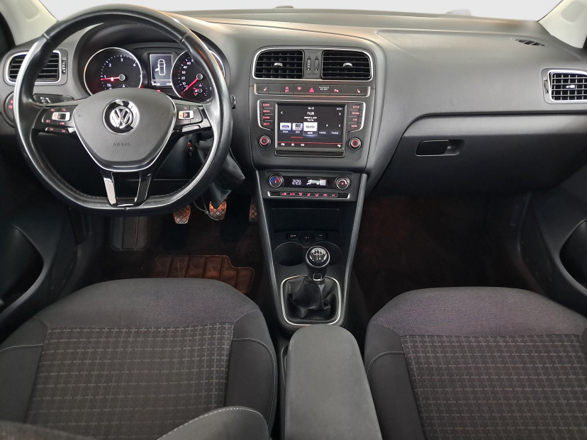 Volkswagen Polo, 2015