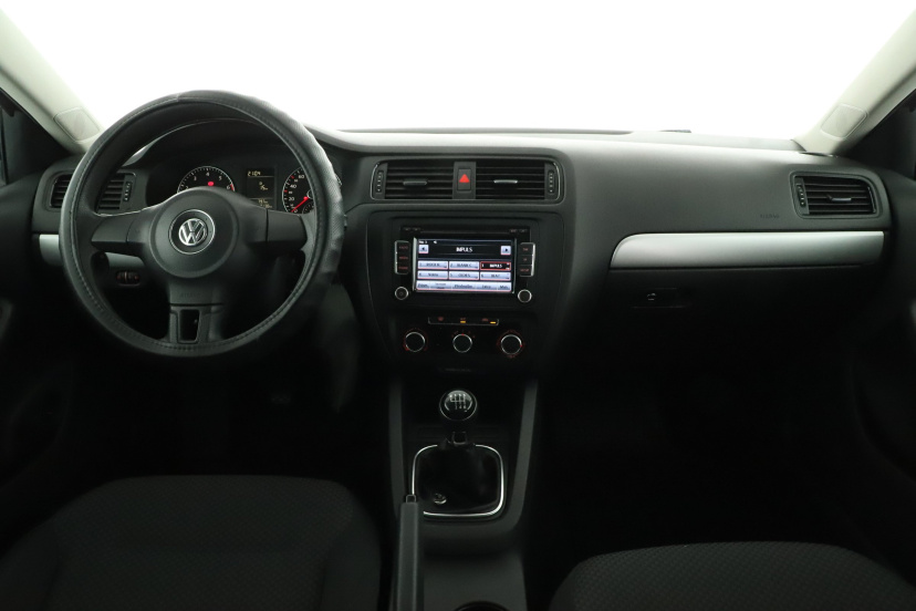 Volkswagen Jetta, 2012