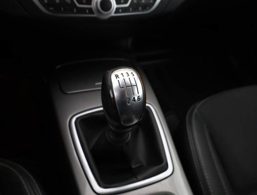 Renault Laguna, 2011
