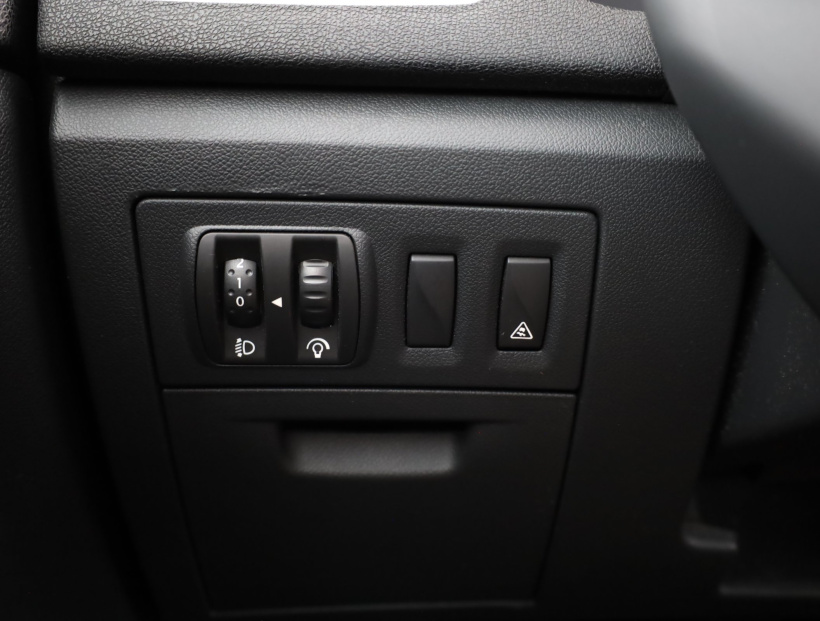 Renault Laguna, 2011