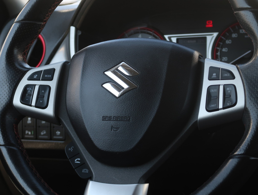 Suzuki Vitara, 2016