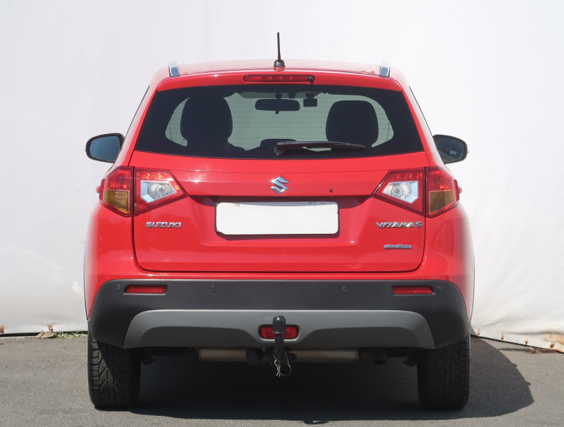 Suzuki Vitara, 2016
