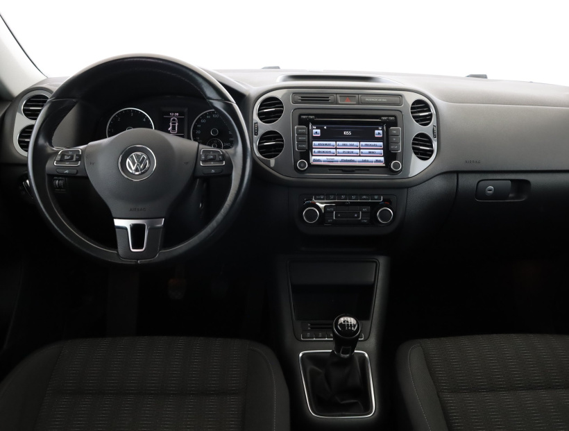 Volkswagen Tiguan, 2014