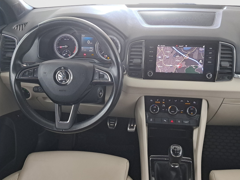 Škoda Karoq, 2017