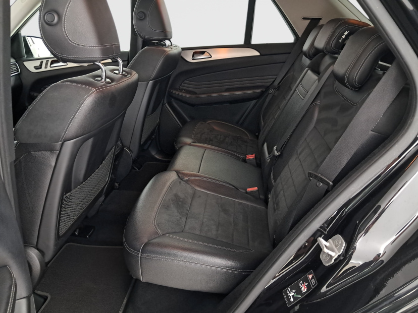 Mercedes-Benz ML, 2012