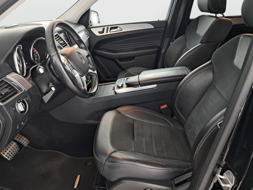 Mercedes-Benz ML, 2012