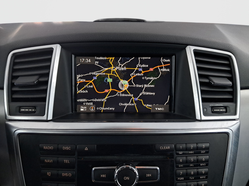 Mercedes-Benz ML, 2012