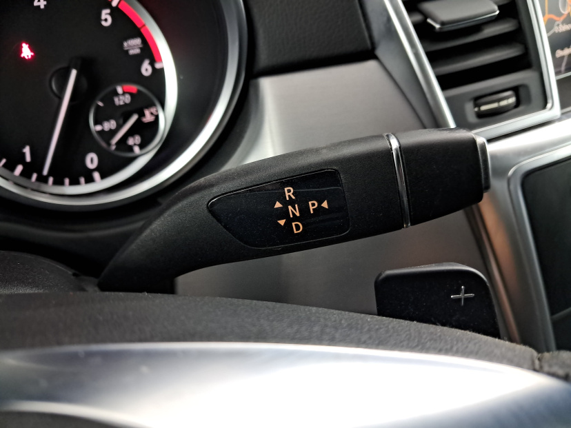 Mercedes-Benz ML, 2012