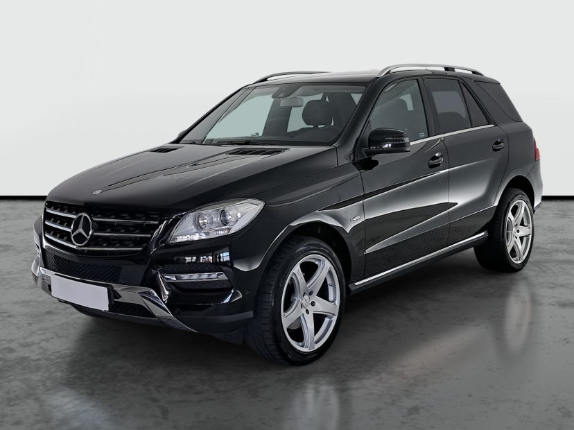 Mercedes-Benz ML, 2012
