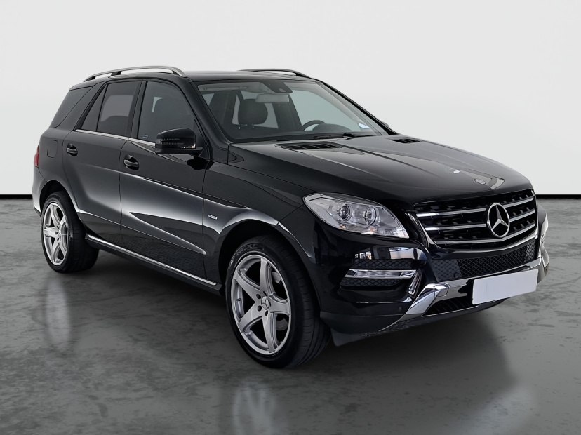 Mercedes-Benz ML, 2012