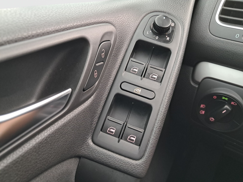 Volkswagen Golf, 2010