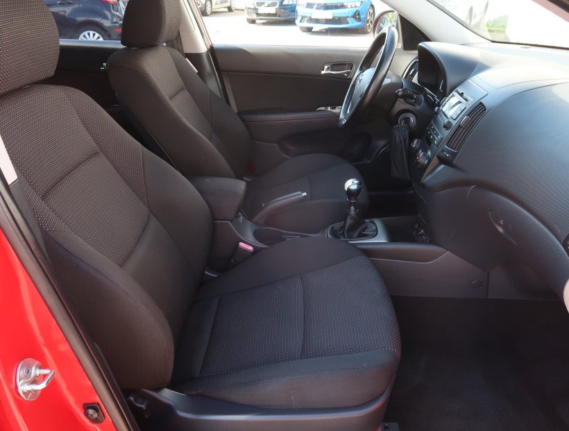 Hyundai i30, 2009