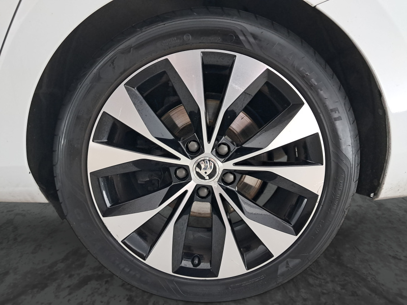 Škoda Superb, 2017