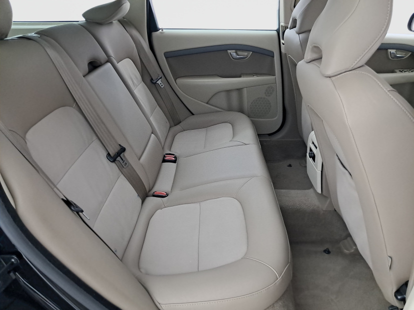 Volvo V70, 2009