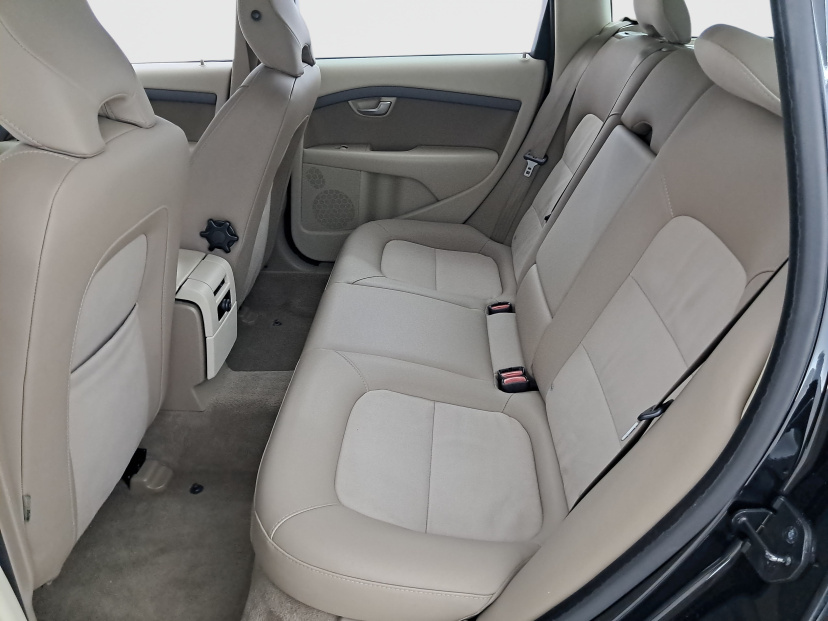 Volvo V70, 2009