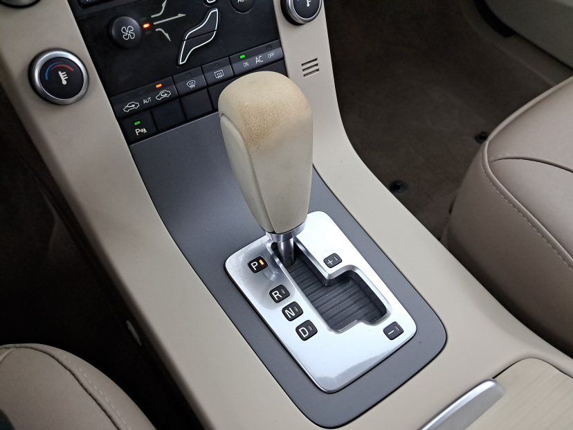 Volvo V70, 2009