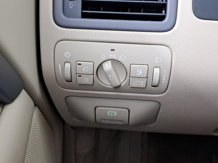 Volvo V70, 2009