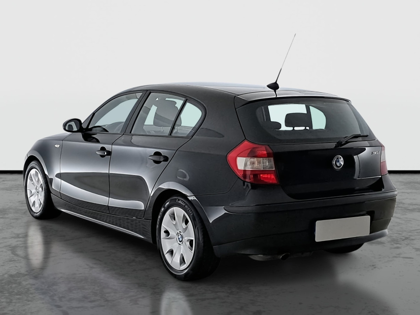 BMW 1, 2004