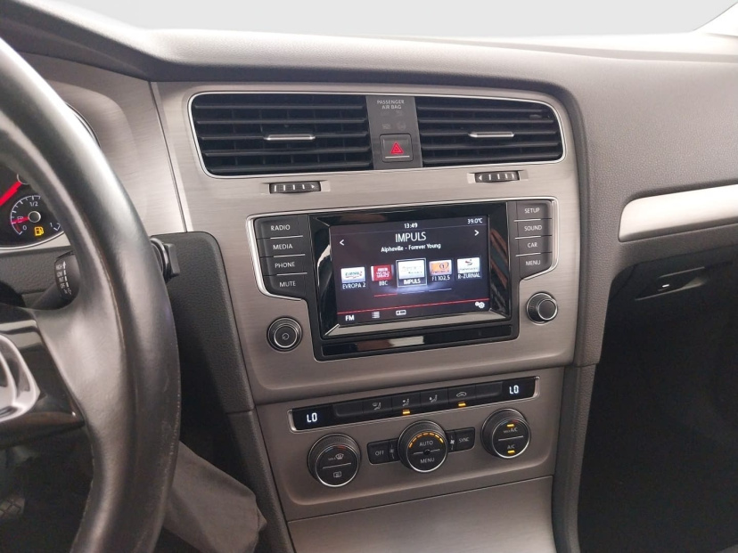 Volkswagen Golf, 2015