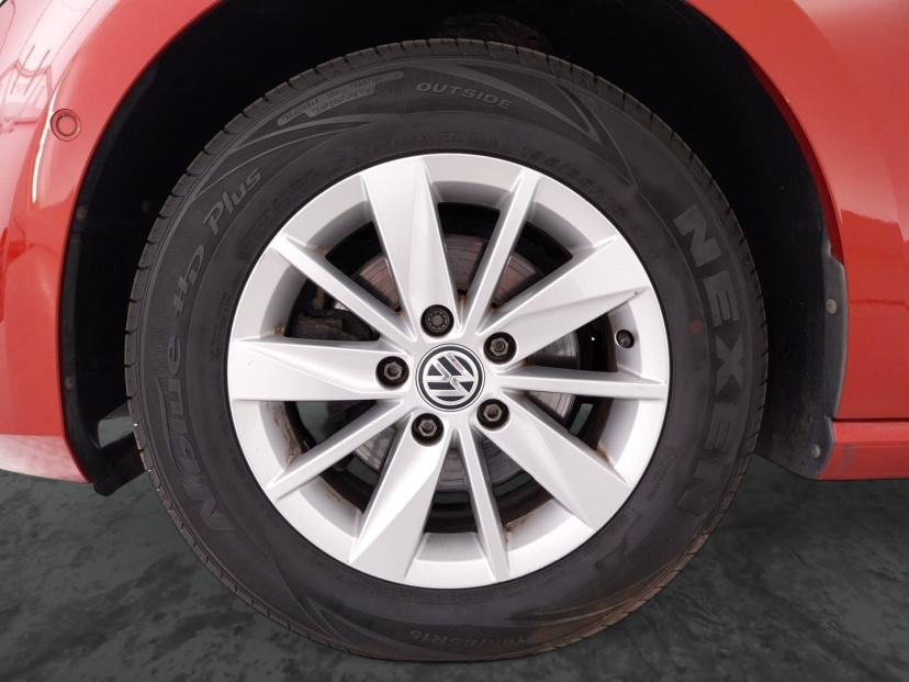 Volkswagen Golf, 2015