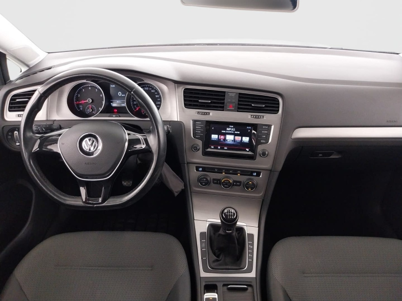 Volkswagen Golf, 2015