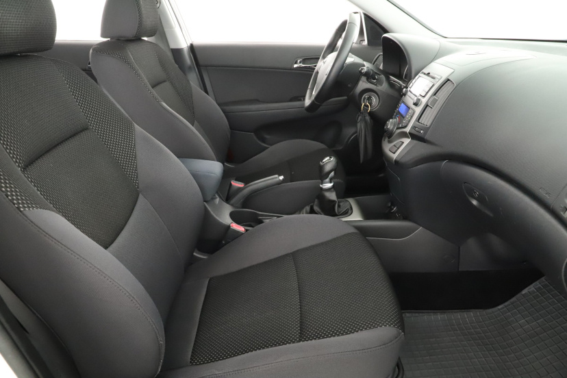Hyundai i30, 2012