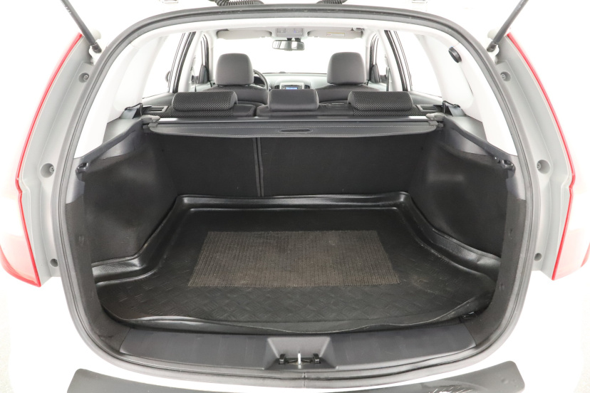 Hyundai i30, 2012