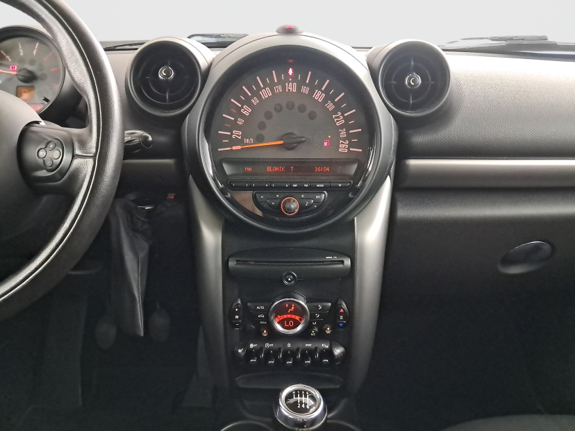 MINI 5-door, 2016