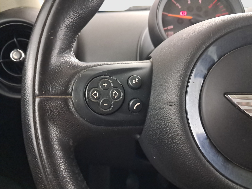 MINI 5-door, 2016