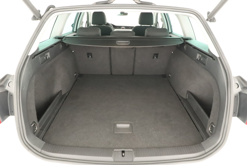 Volkswagen Passat, 2020