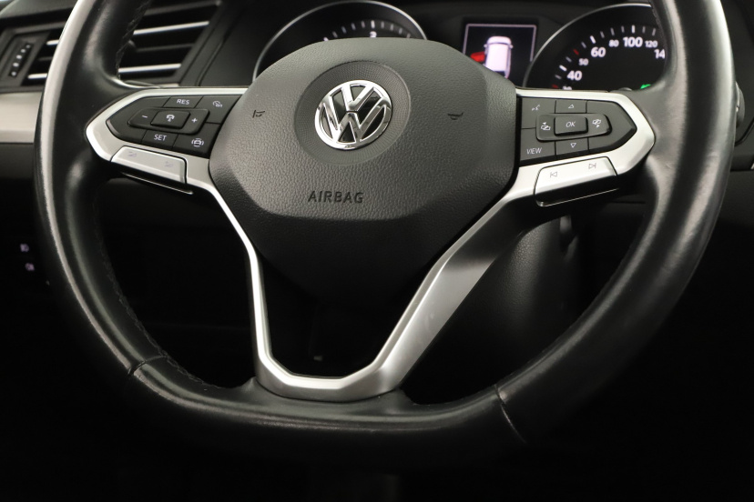 Volkswagen Passat, 2020
