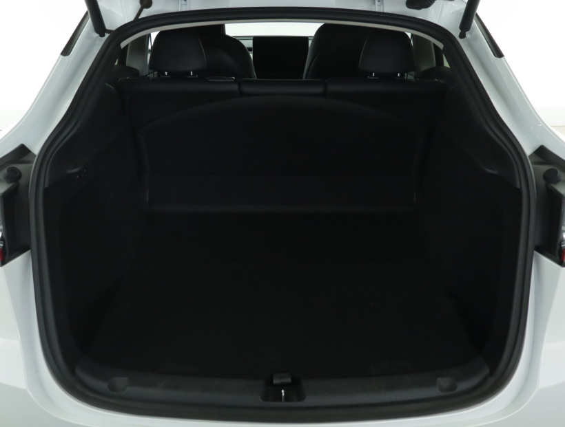 Tesla Model Y, 2022
