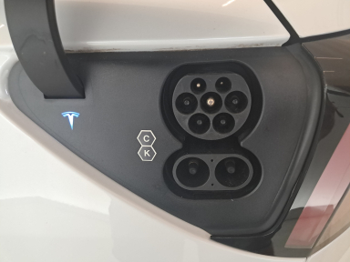 Tesla Model Y - 2022