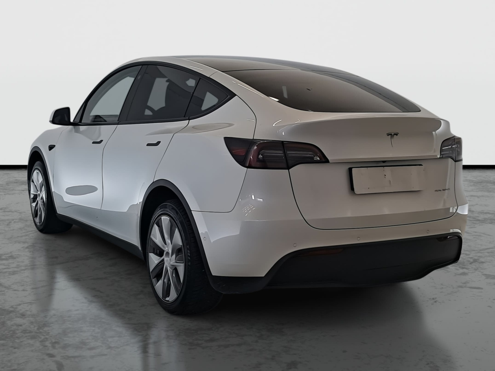 Tesla Model Y Long Range AWD – fotografie 5
