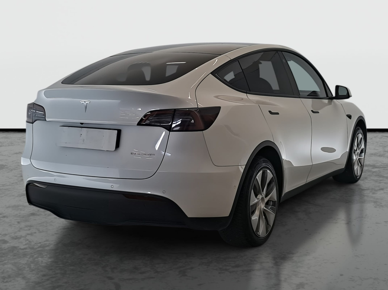 Tesla Model Y Long Range AWD – fotografie 7