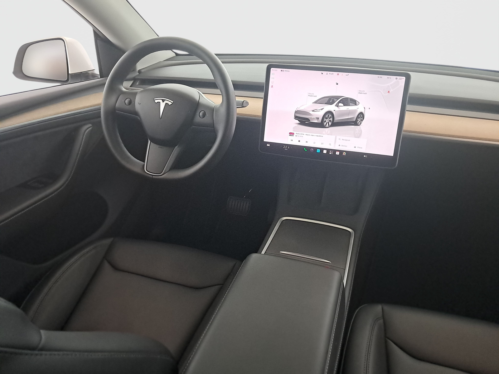 Tesla Model Y Long Range AWD – fotografie 9