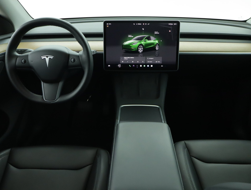 Tesla Model Y, 2022