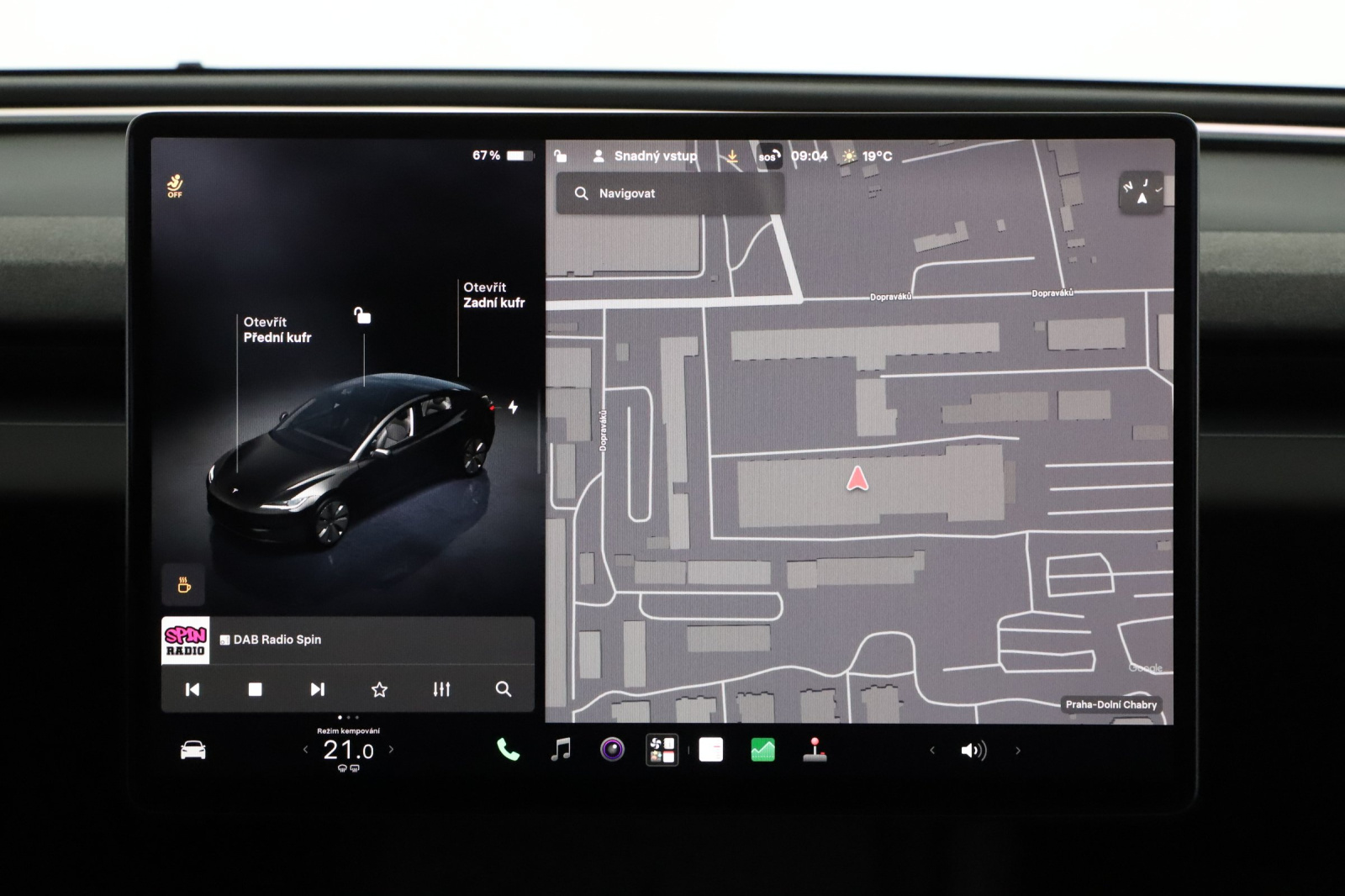 Tesla Model 3 Standard Range Plus – fotografie 19
