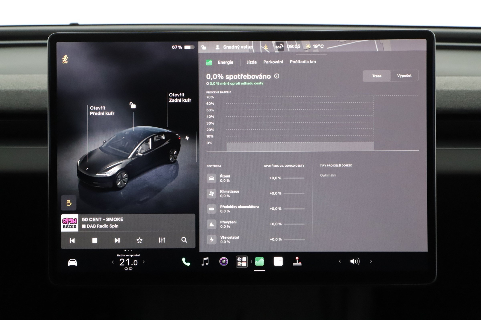 Tesla Model 3 Standard Range Plus – fotografie 23