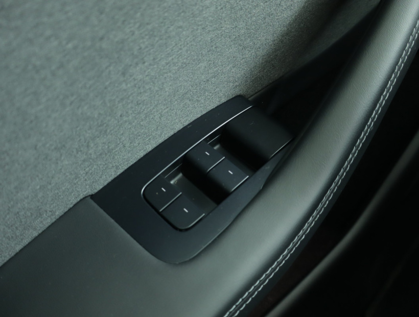 Tesla Model 3, 2024