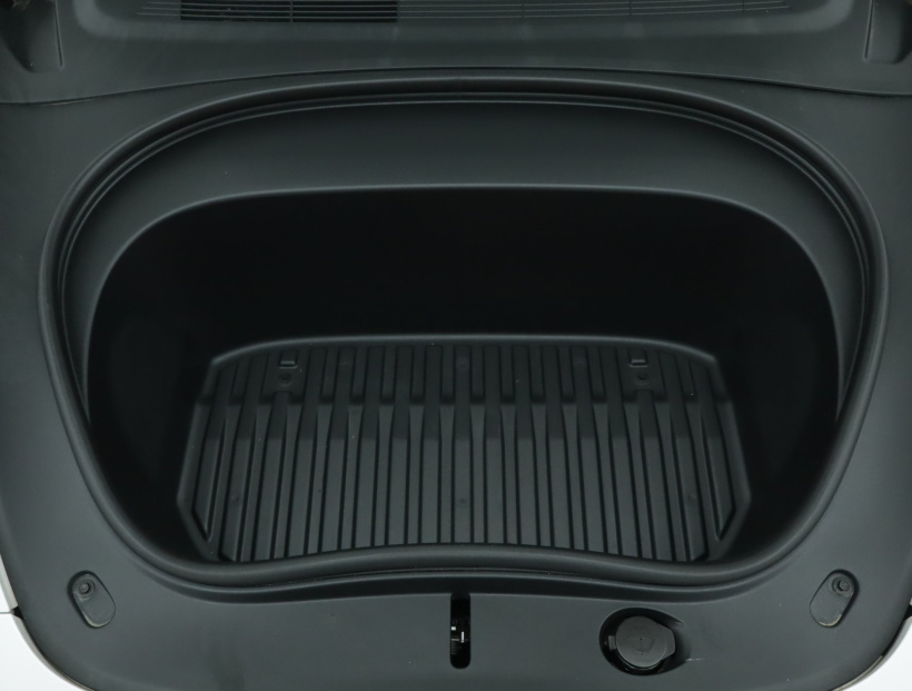 Tesla Model 3, 2023