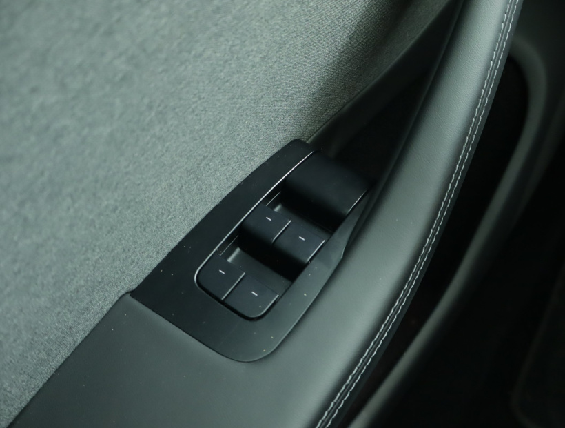 Tesla Model 3, 2023