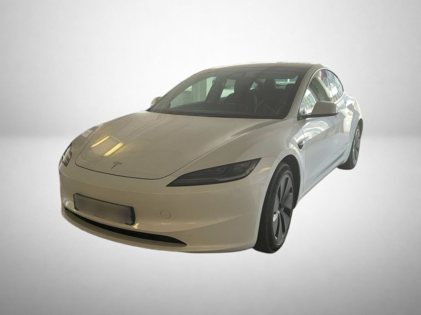 Tesla Model 3, 2023