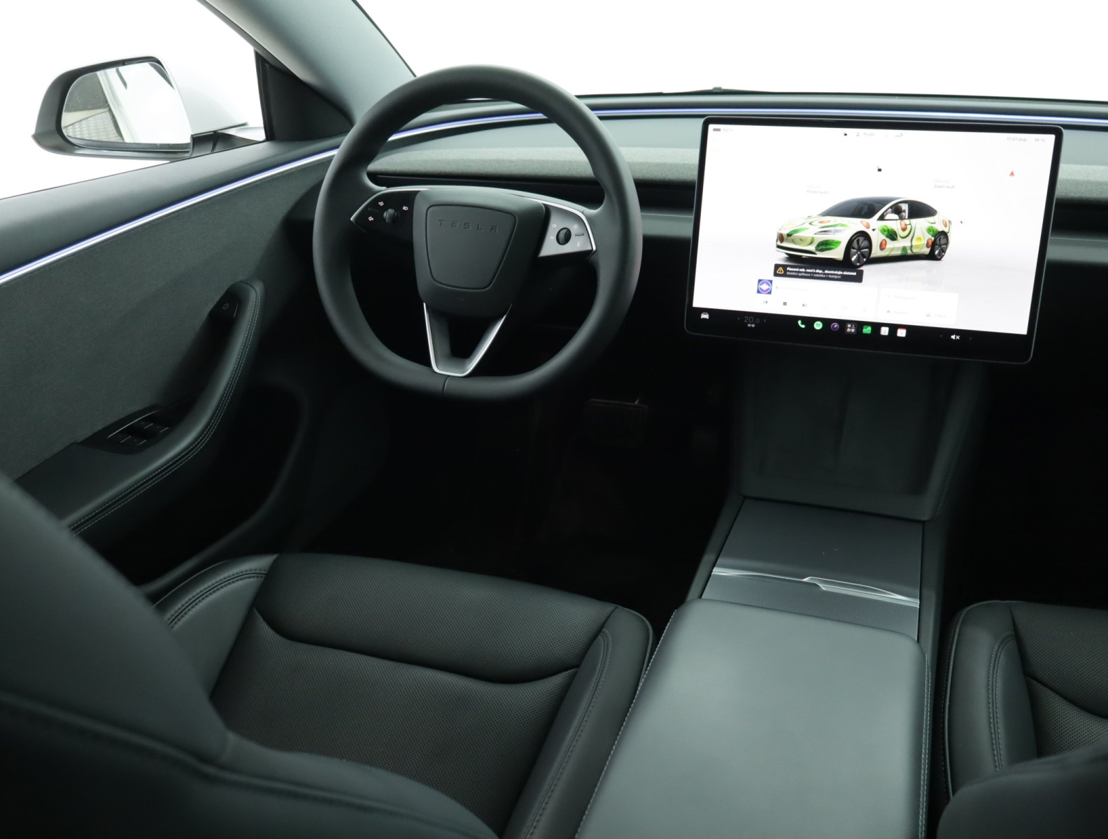 Tesla Model 3 Standard Range Plus – fotografie 9