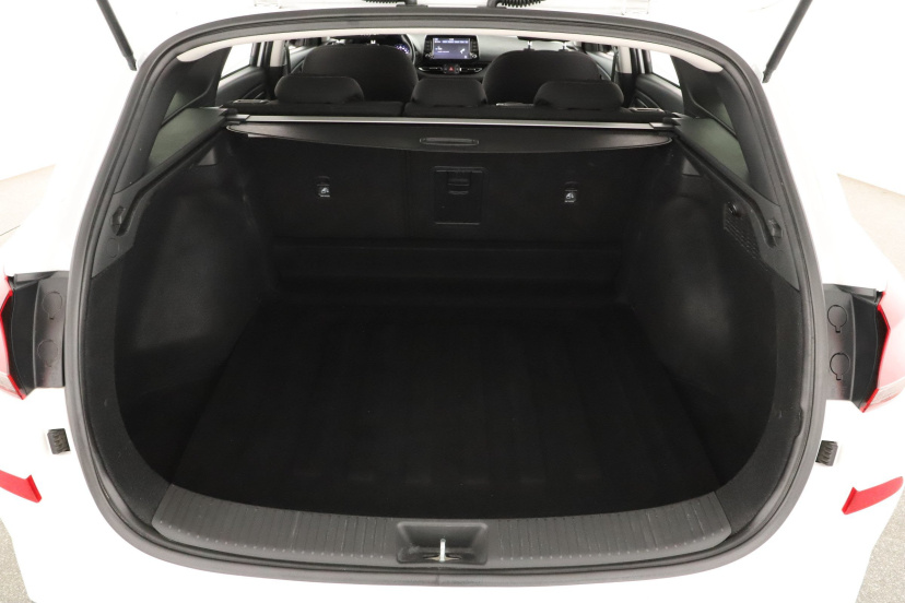 Hyundai i30, 2023