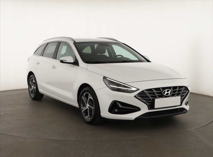 Hyundai i30, 2023