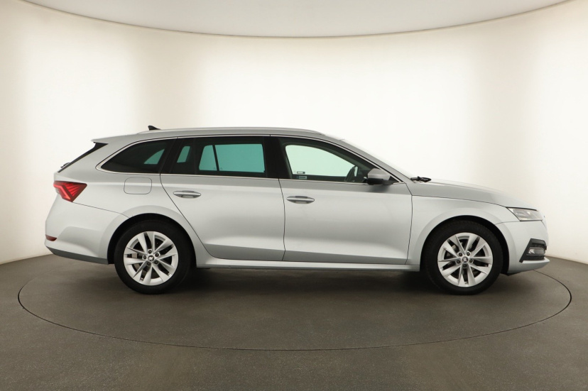 Škoda Octavia, 2022