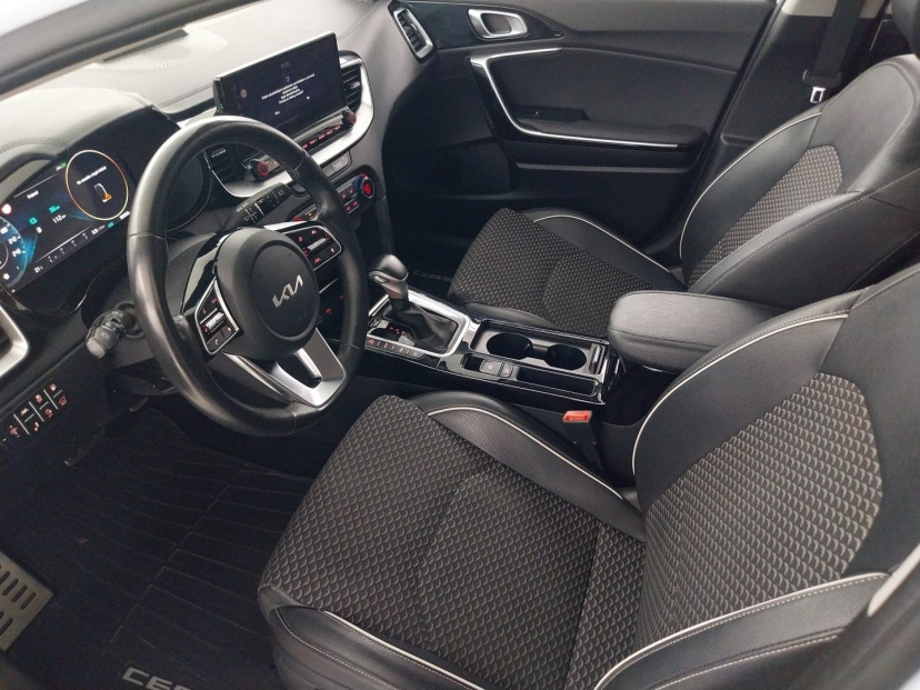 Kia Ceed, 2023