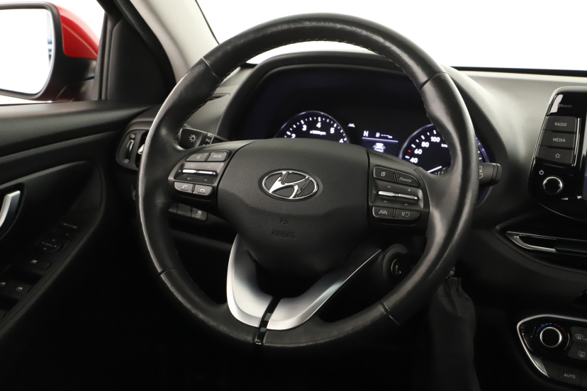 Hyundai i30, 2021